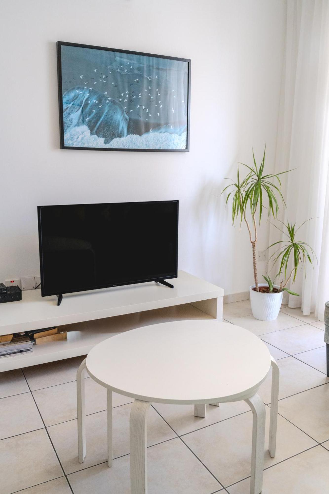 Violet Dusk City Center Flat Larnaca Ngoại thất bức ảnh