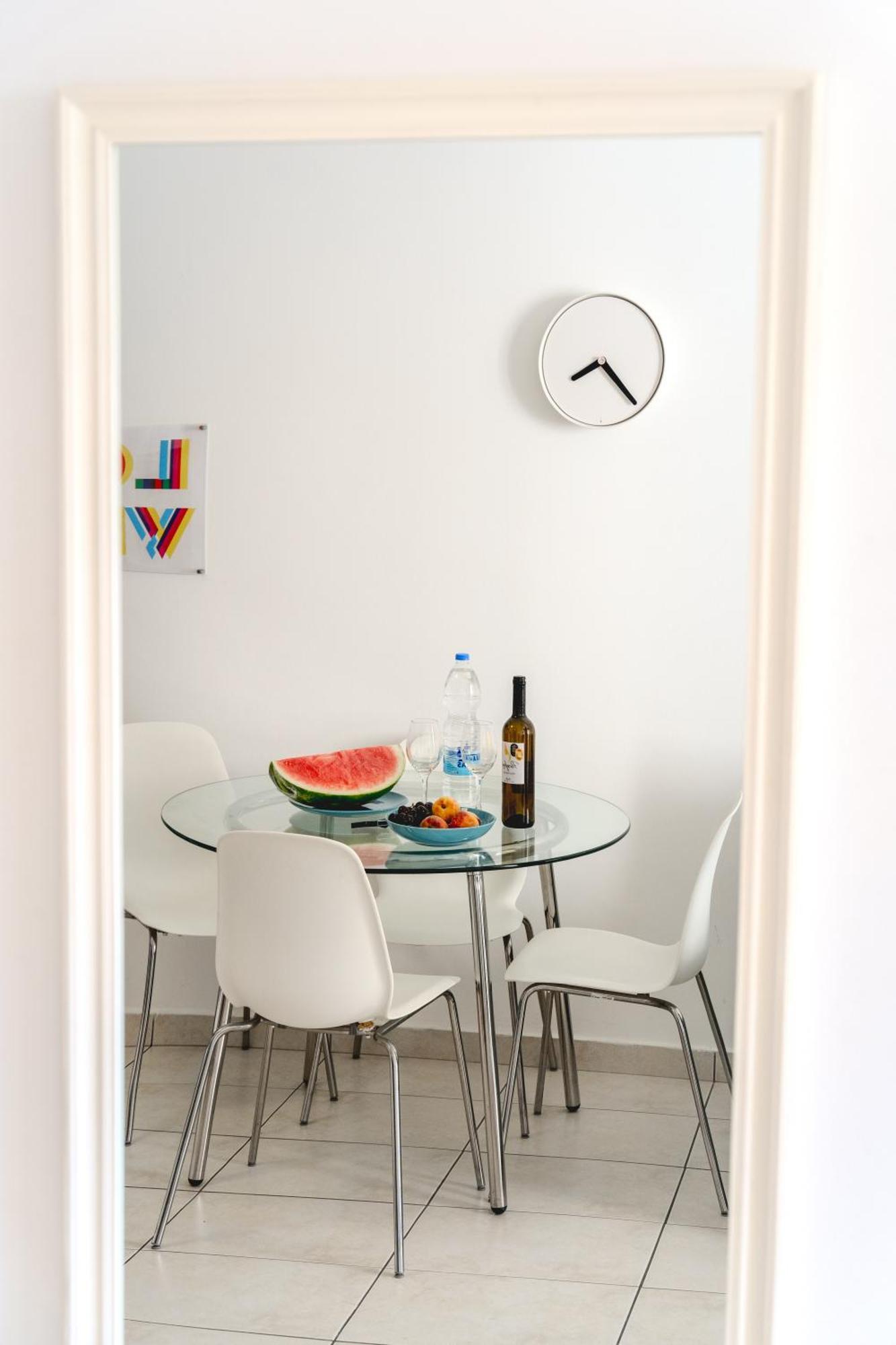 Violet Dusk City Center Flat Larnaca Ngoại thất bức ảnh